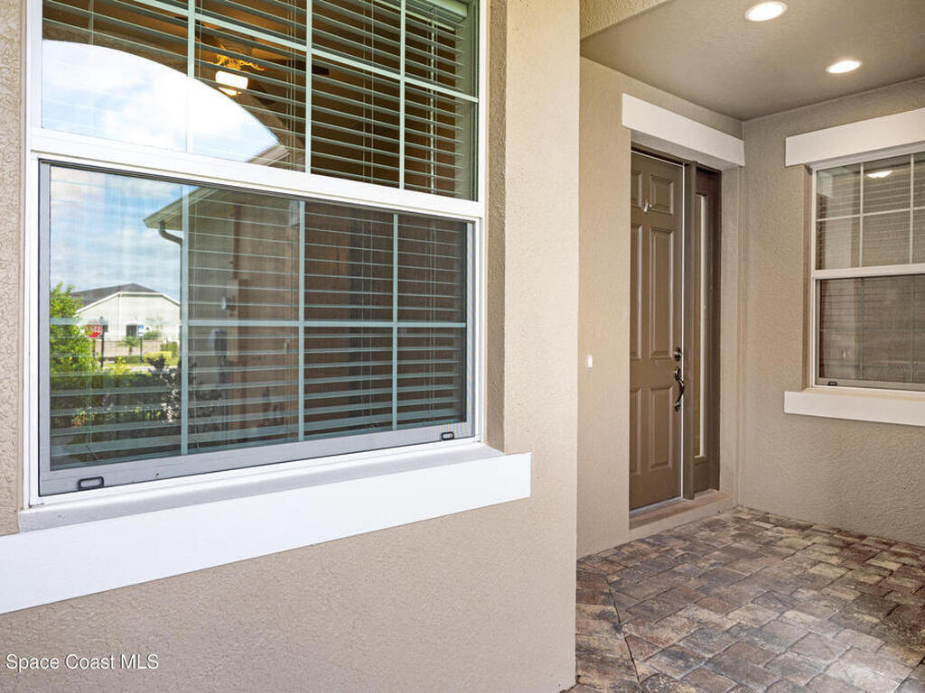 8313 Loren Cove Drive, Melbourne, FL 32940