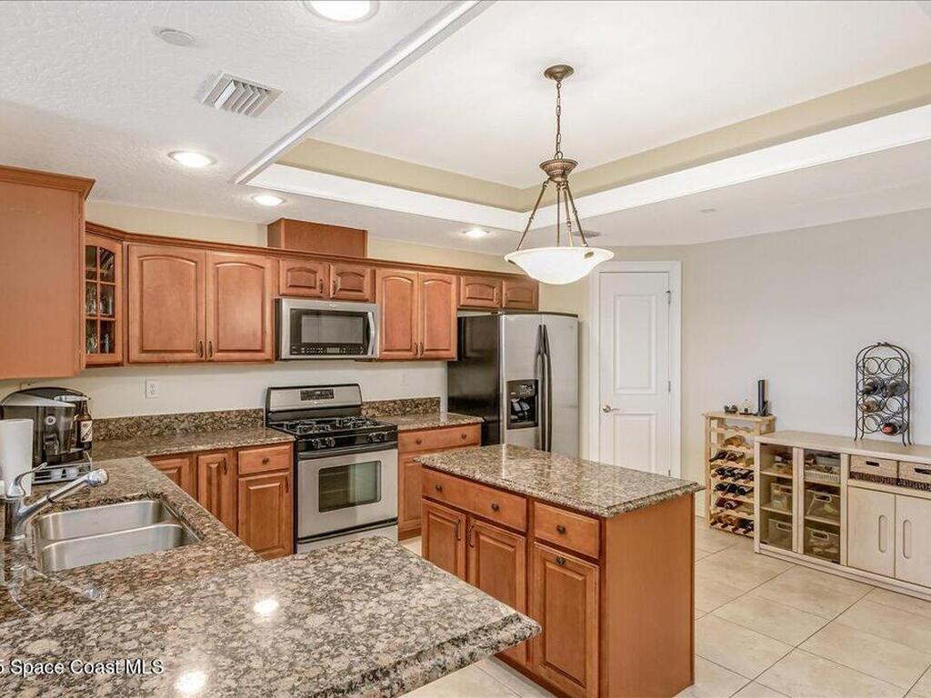 1 Eighth Avenue, Indialantic, FL 32903