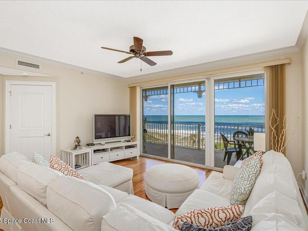 1 Eighth Avenue, Indialantic, FL 32903