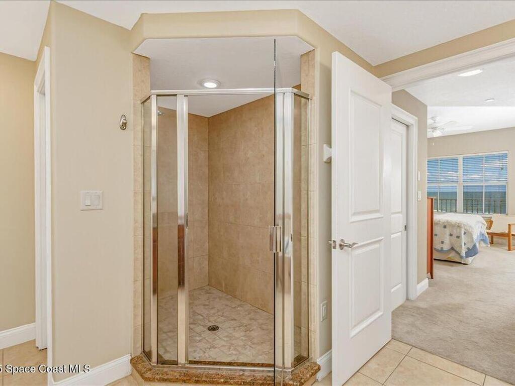 1 Eighth Avenue, Indialantic, FL 32903