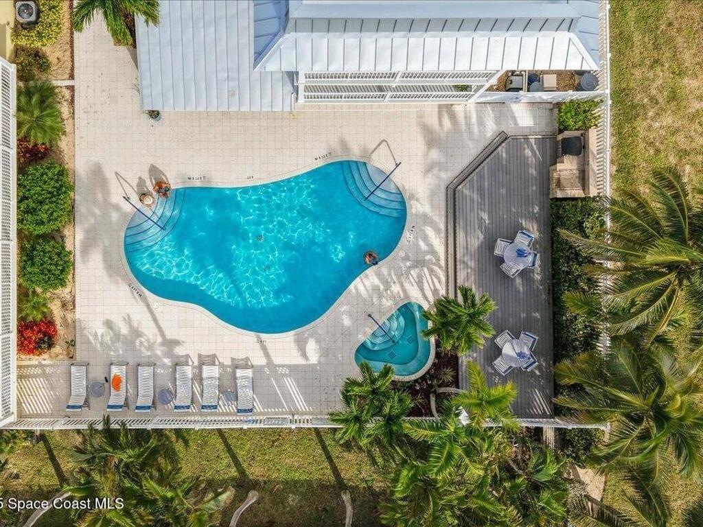 1 Eighth Avenue, Indialantic, FL 32903