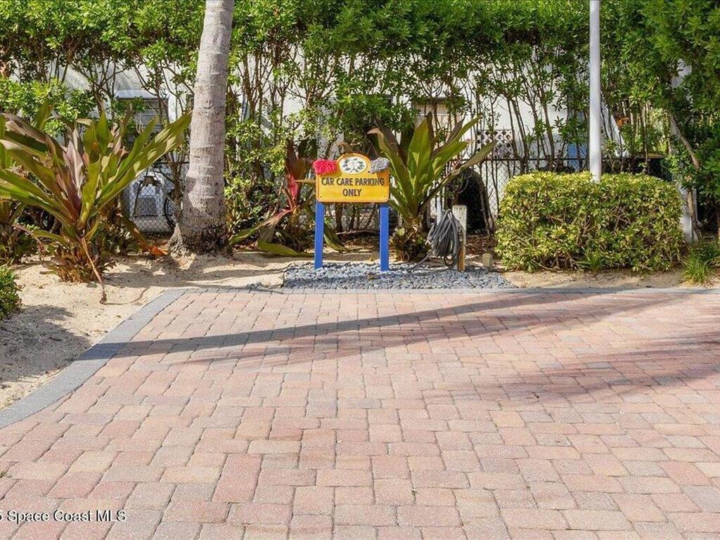 1 Eighth Avenue, Indialantic, FL 32903