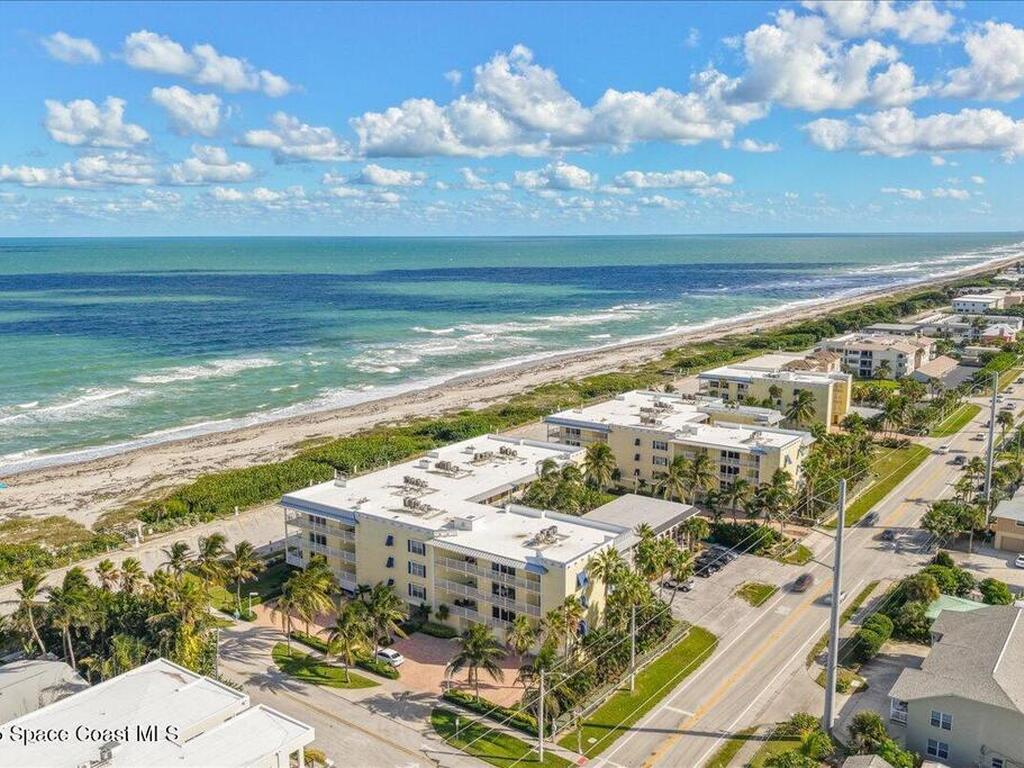 1 Eighth Avenue, Indialantic, FL 32903
