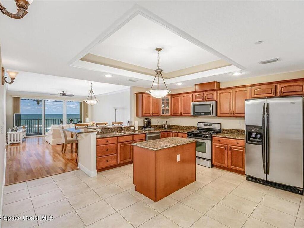 1 Eighth Avenue, Indialantic, FL 32903