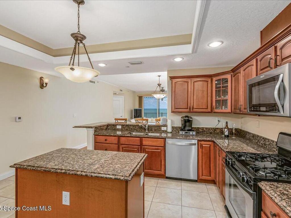 1 Eighth Avenue, Indialantic, FL 32903