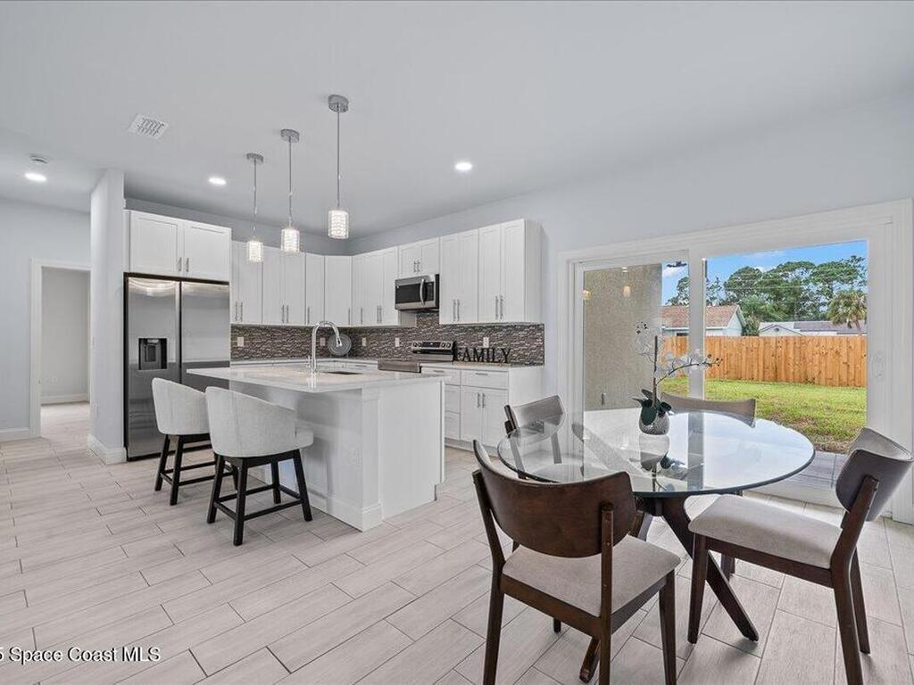 7160 Carlowe Avenue, Cocoa, FL 32927