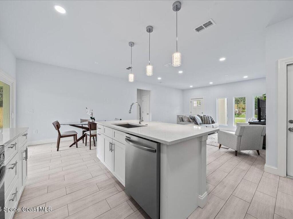 7160 Carlowe Avenue, Cocoa, FL 32927