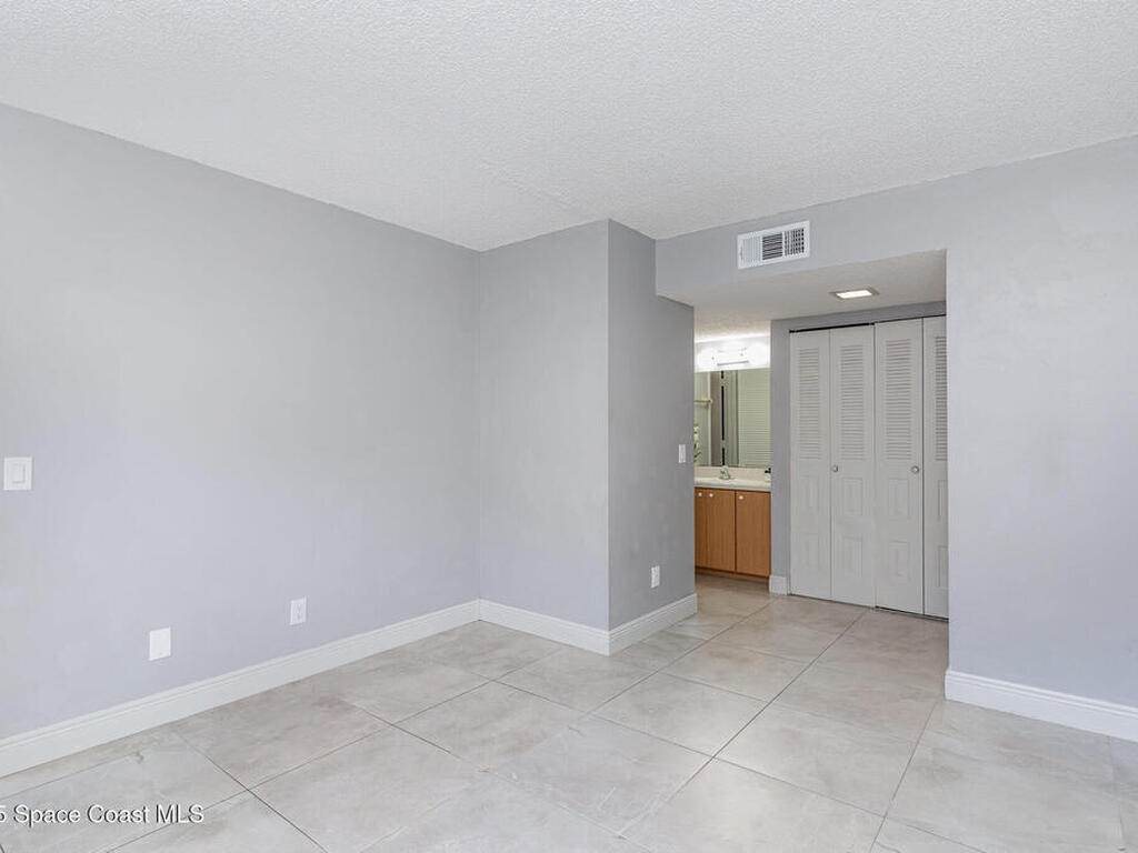 1690 Sunny Brook Lane, Palm Bay, FL 32905