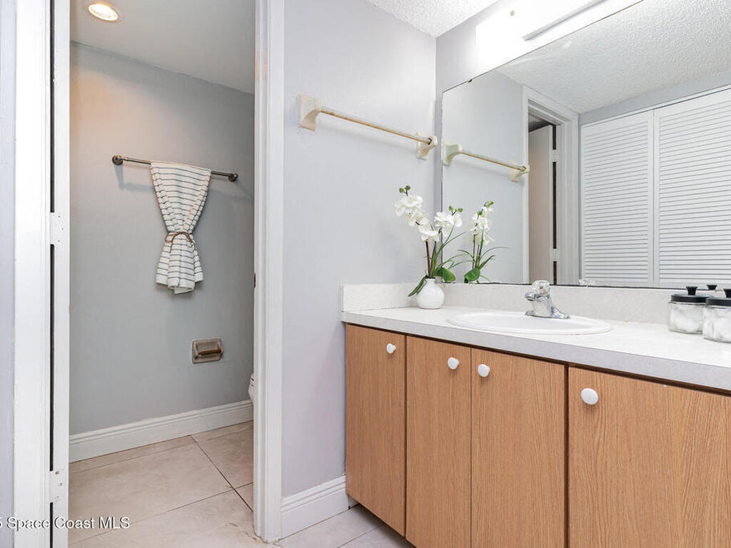 1690 Sunny Brook Lane, Palm Bay, FL 32905