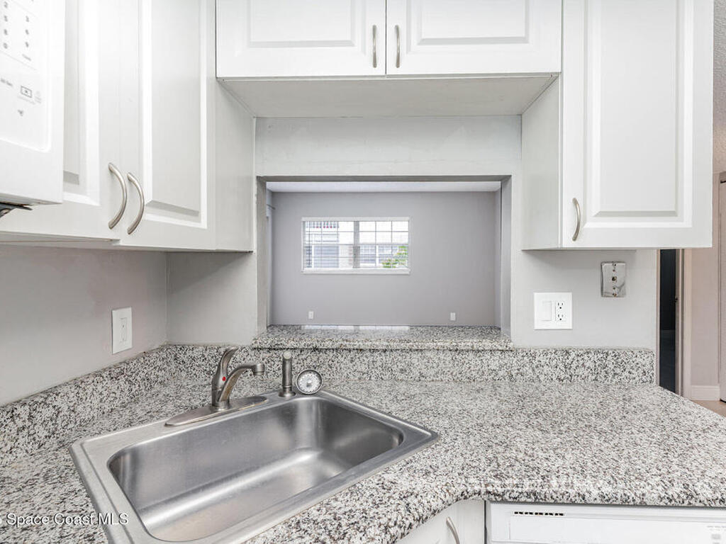 1690 Sunny Brook Lane, Palm Bay, FL 32905