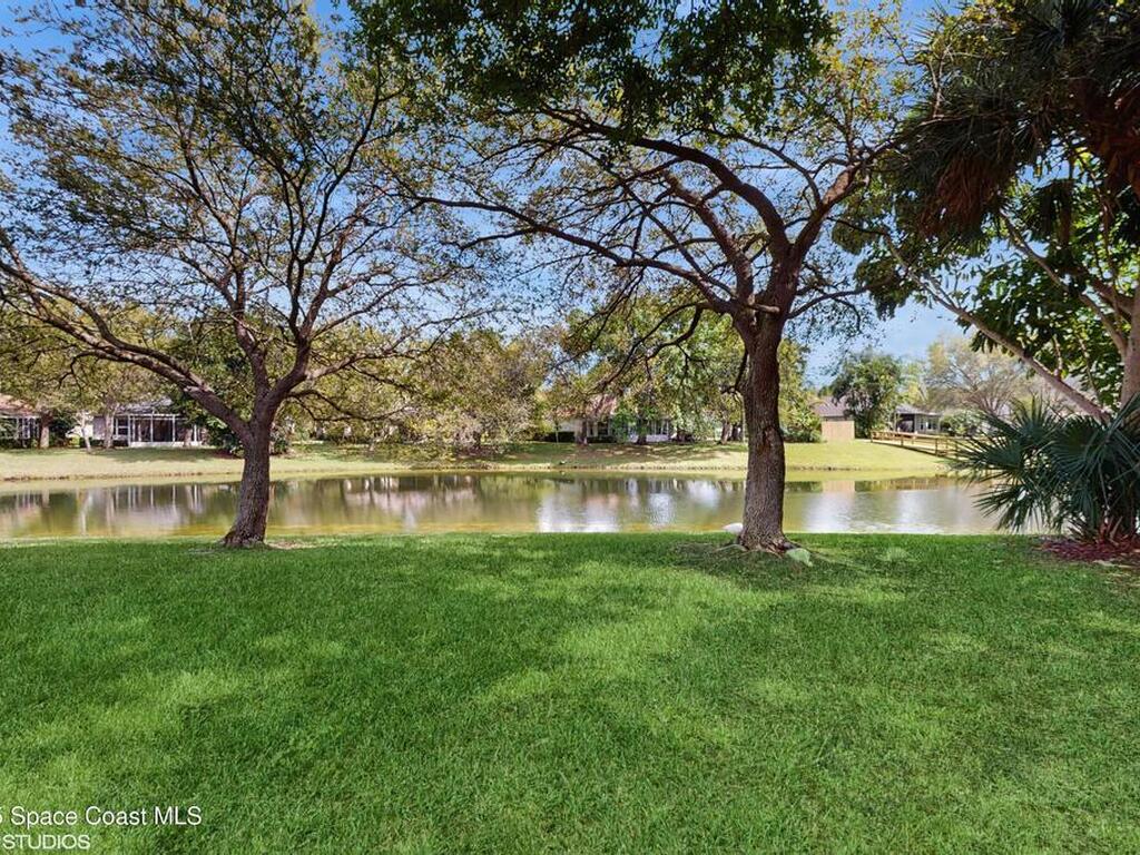 652 Hatteras Court, Vero Beach, FL 32968