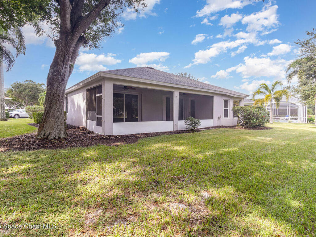 652 Hatteras Court, Vero Beach, FL 32968