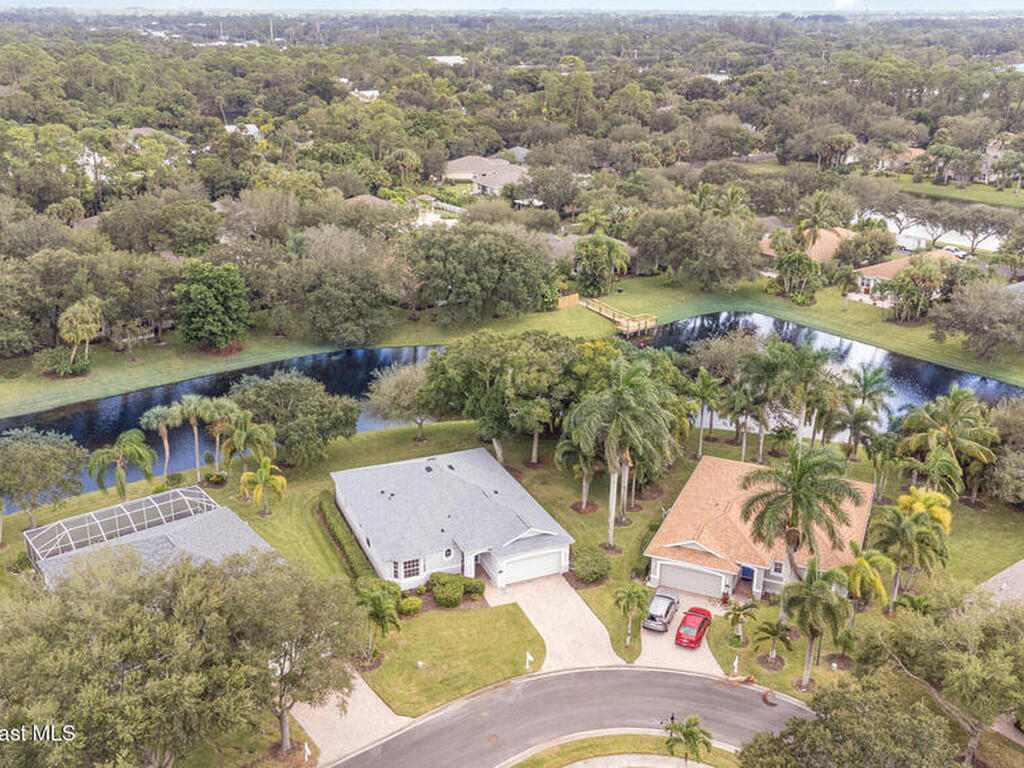652 Hatteras Court, Vero Beach, FL 32968