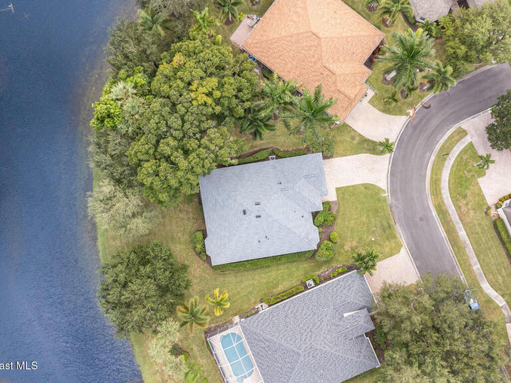 652 Hatteras Court, Vero Beach, FL 32968