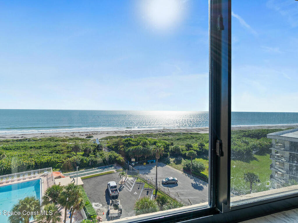 7520 Ridgewood Avenue, Cape Canaveral, FL 32920