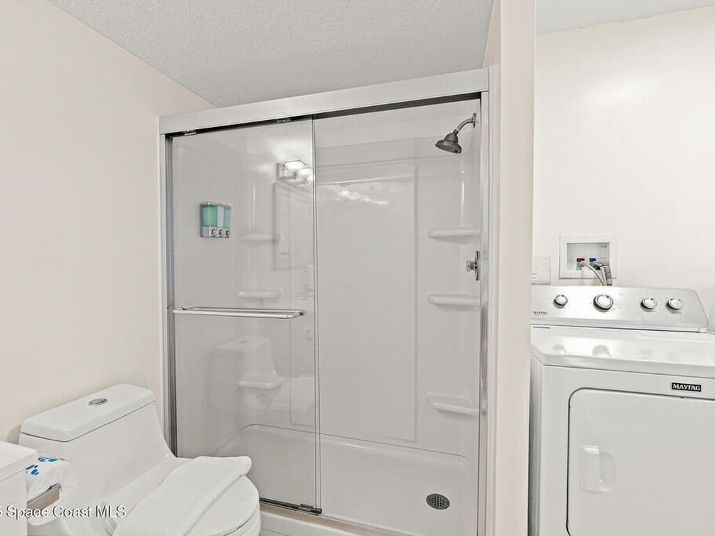 7520 Ridgewood Avenue, Cape Canaveral, FL 32920