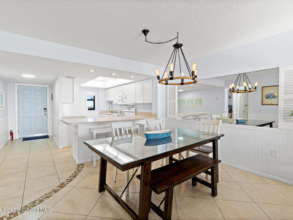 7520 Ridgewood Avenue, Cape Canaveral, FL 32920