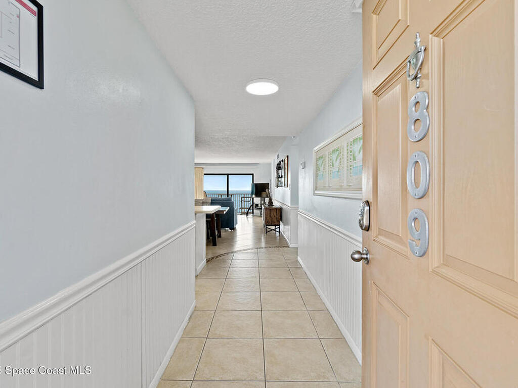 7520 Ridgewood Avenue, Cape Canaveral, FL 32920