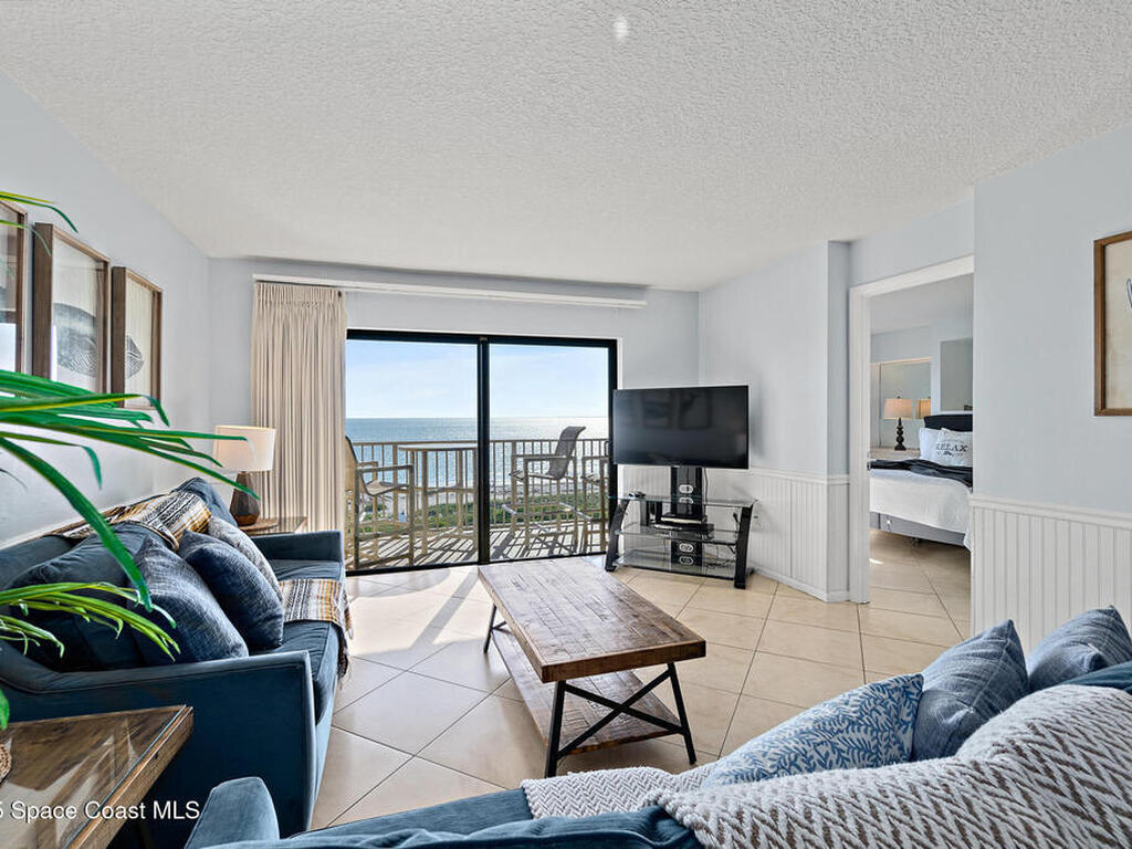 7520 Ridgewood Avenue, Cape Canaveral, FL 32920