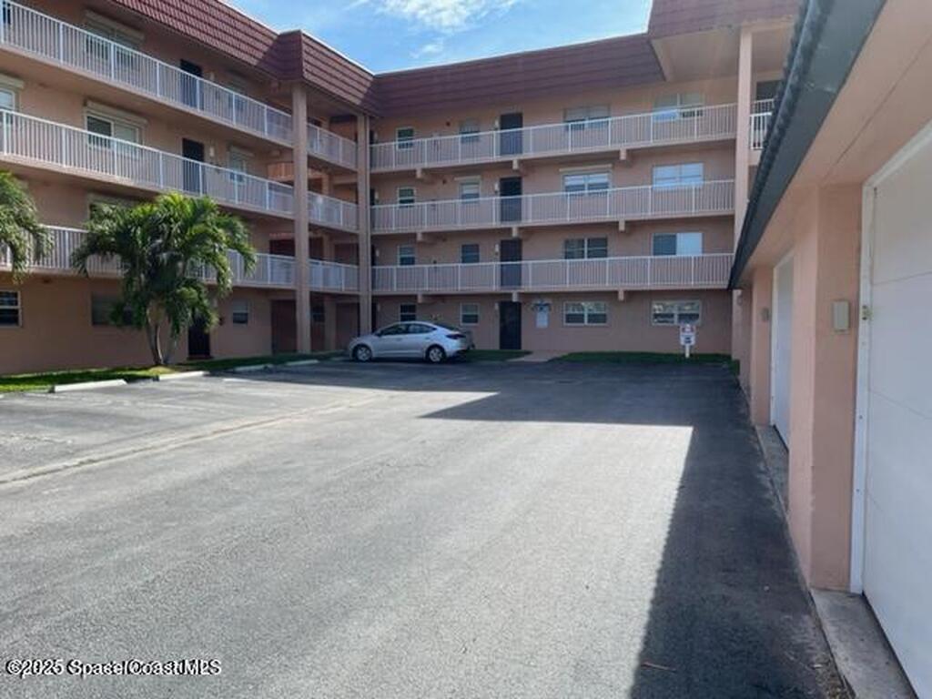 5 Sunflower Street, Cocoa Beach, FL 32931