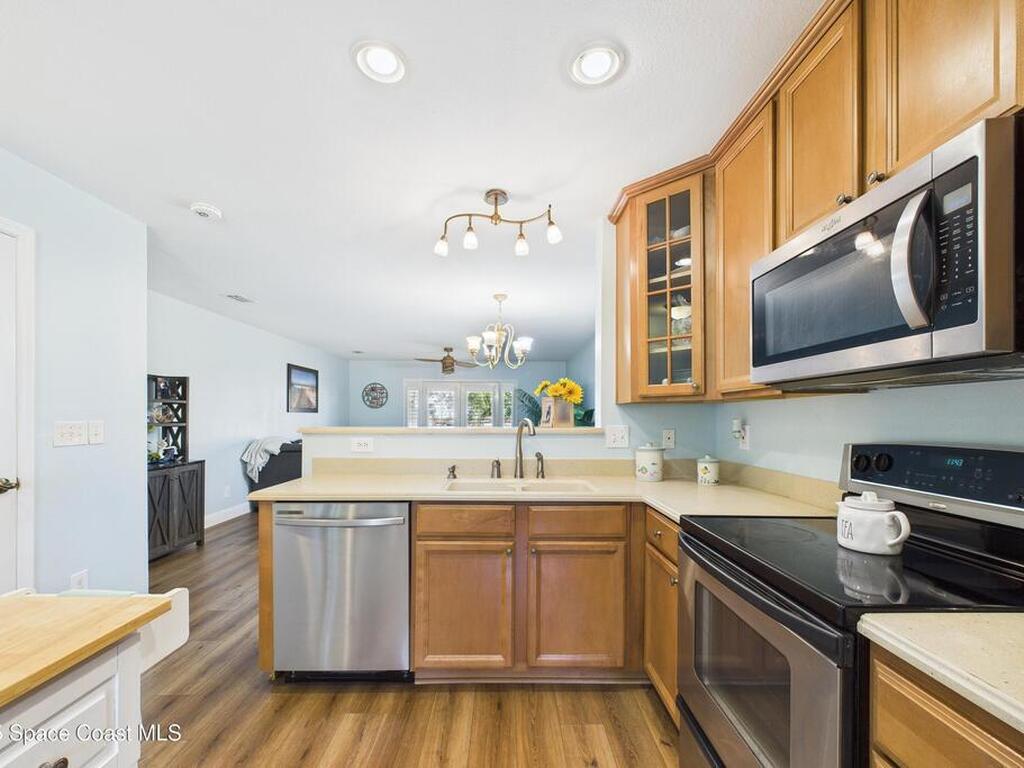 105 Anchor Drive, Indian Harbour Beach, FL 32937