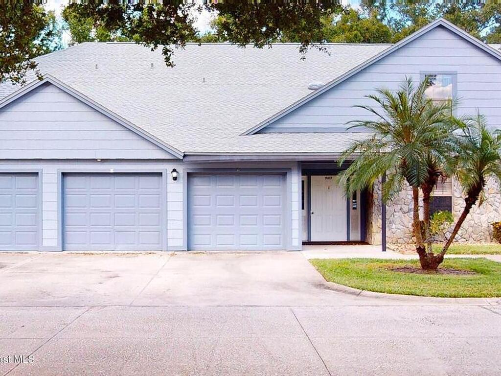 9017 Manchester Lane, West Melbourne, FL 32904