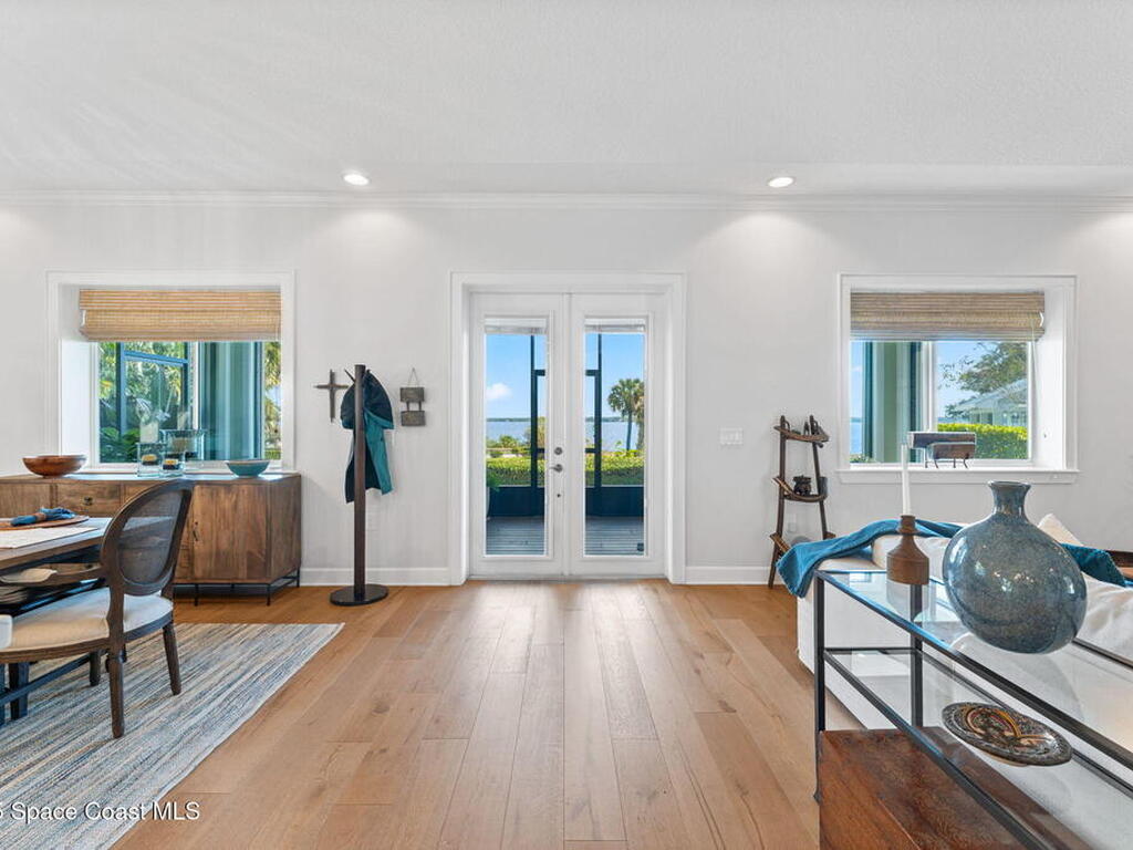 413 N Indian River Drive, Cocoa, FL 32922