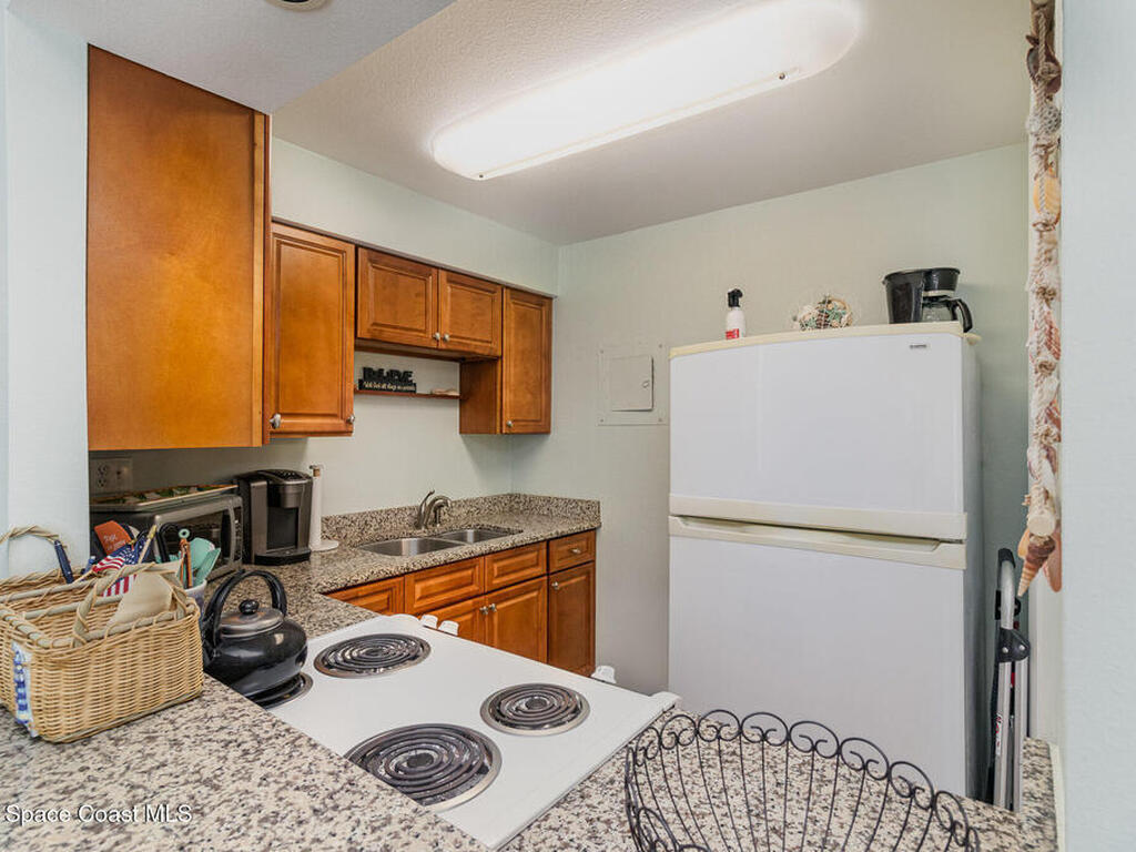 2625 S Atlantic Avenue, Cocoa Beach, FL 32931