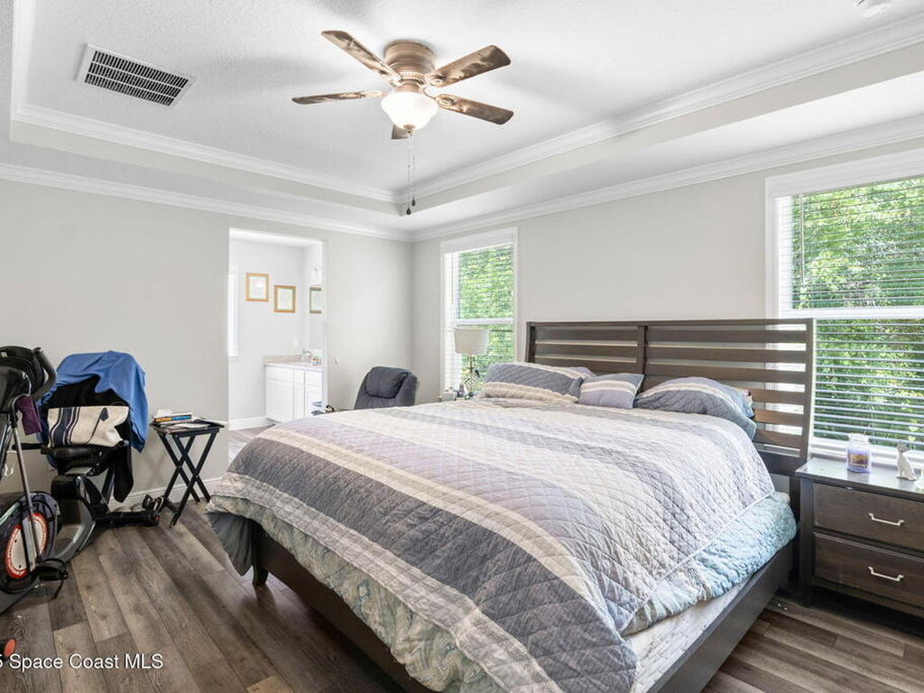 8225 95th Court, Vero Beach, FL 32967