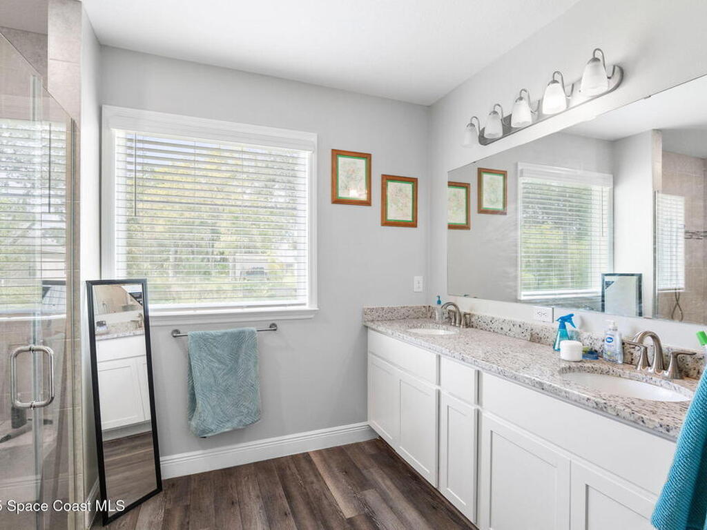 8225 95th Court, Vero Beach, FL 32967