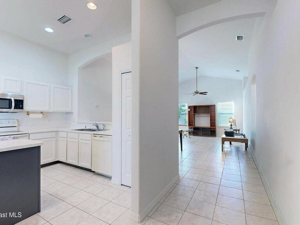 3401 Deer Lakes Drive, Melbourne, FL 32940