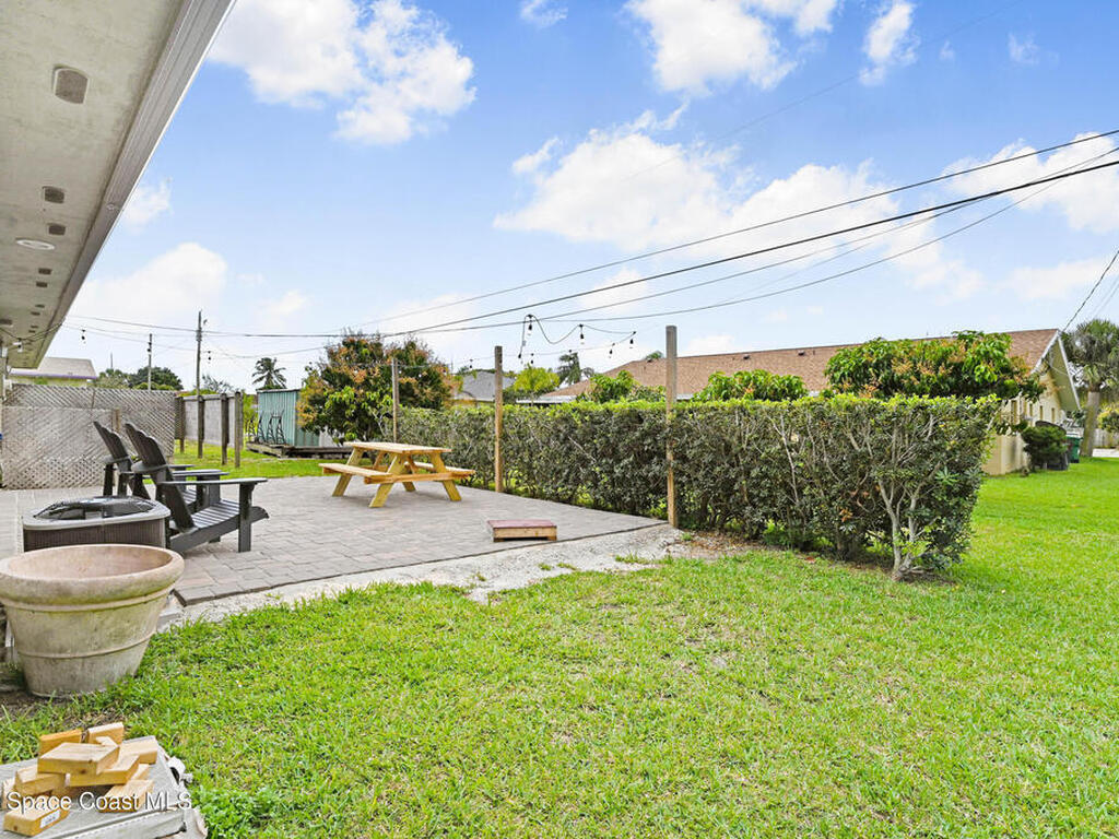 525/527 Wilson Avenue, Satellite Beach, FL 32937