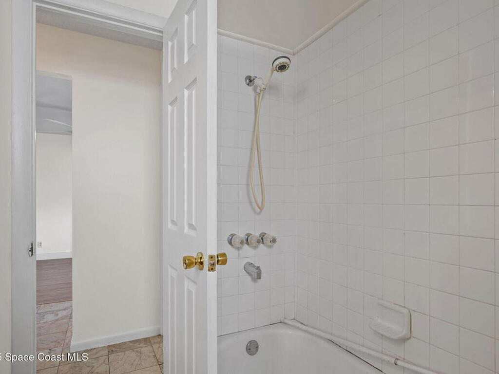 525/527 Wilson Avenue, Satellite Beach, FL 32937