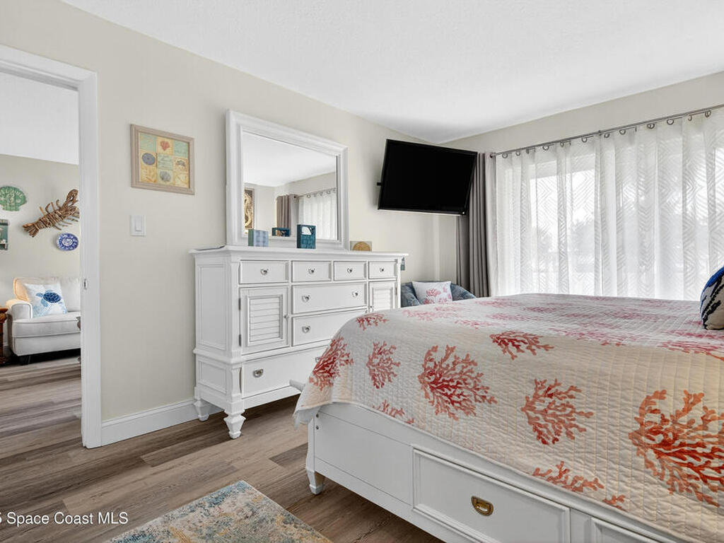 383 N Atlantic Ave, Cocoa Beach, FL 32931