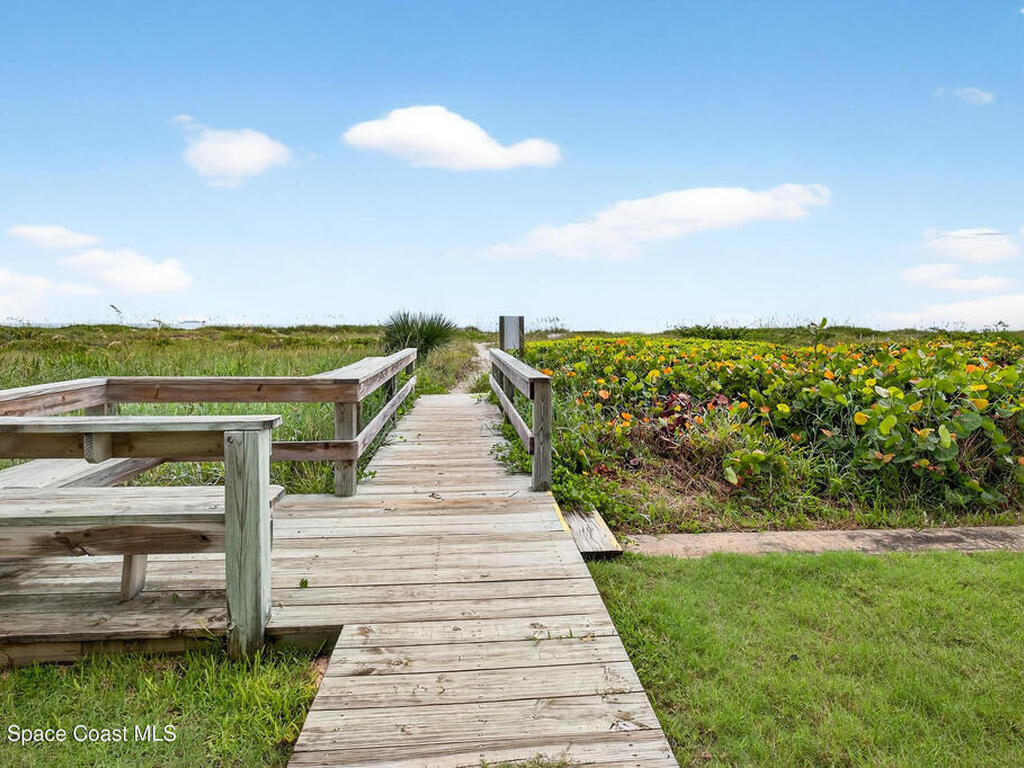 383 N Atlantic Ave, Cocoa Beach, FL 32931