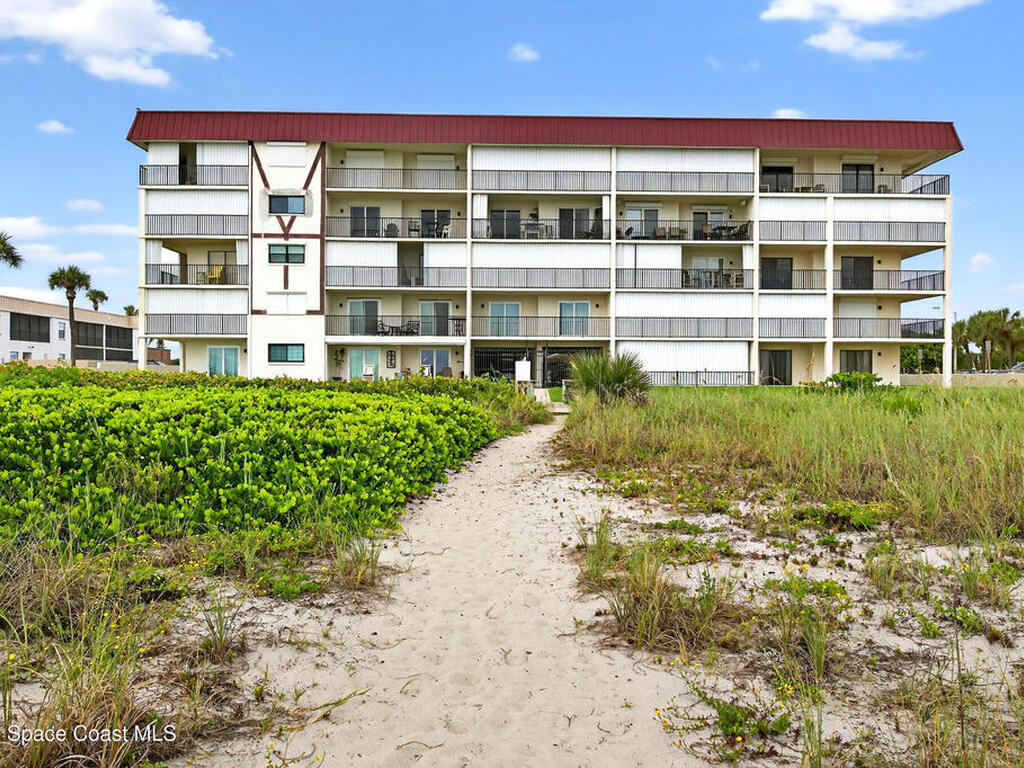 383 N Atlantic Ave, Cocoa Beach, FL 32931