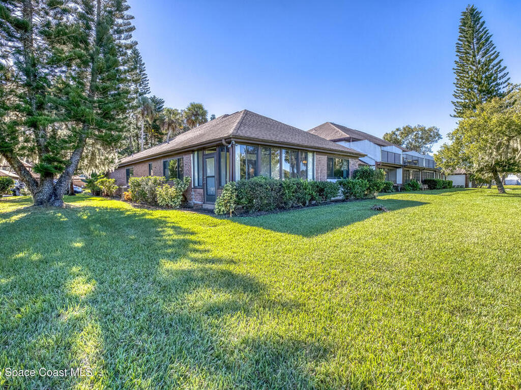 2114 Kings Cross Street, Titusville, FL 32796