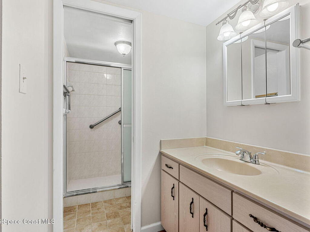 2135 N Courtenay Parkway, Merritt Island, FL 32953