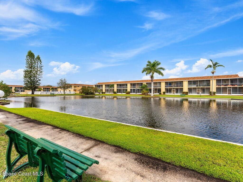 2135 N Courtenay Parkway, Merritt Island, FL 32953