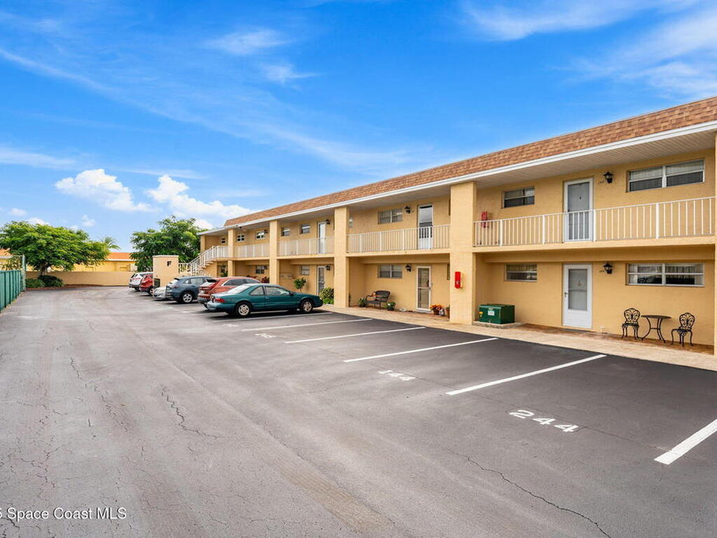 2135 N Courtenay Parkway, Merritt Island, FL 32953