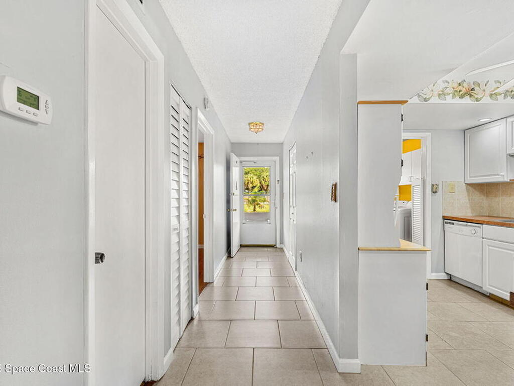 2135 N Courtenay Parkway, Merritt Island, FL 32953