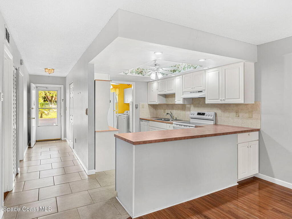 2135 N Courtenay Parkway, Merritt Island, FL 32953