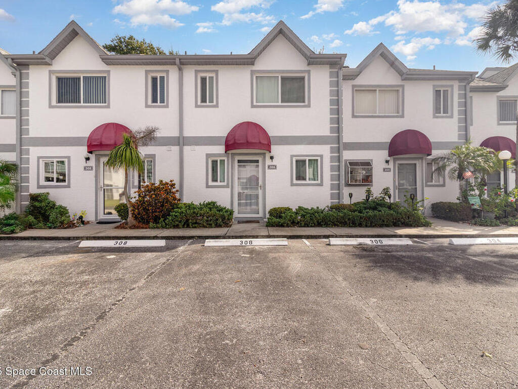 306 Seaport Boulevard, Cape Canaveral, FL 32920