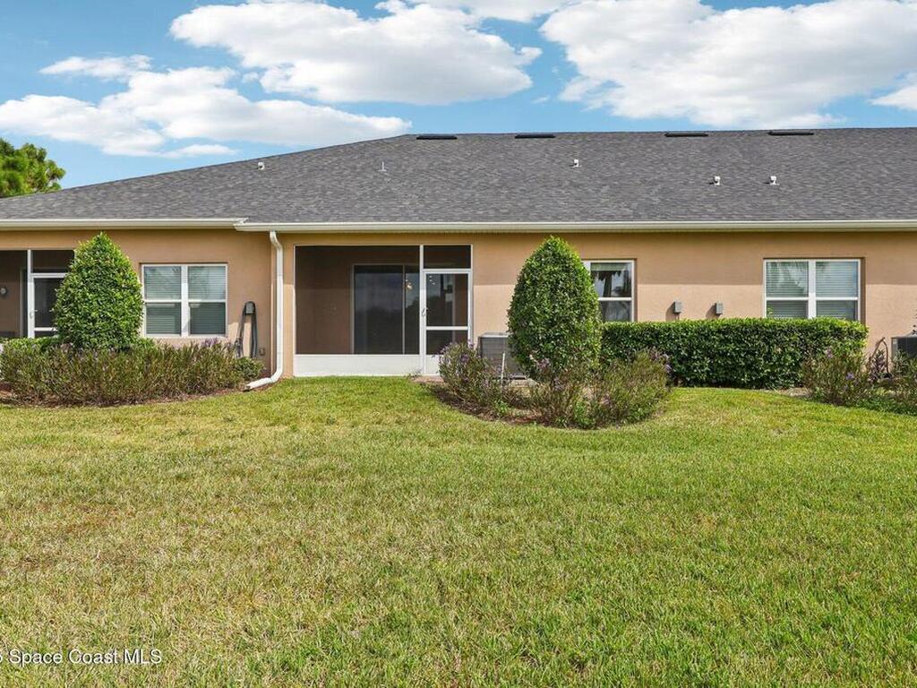 620 Remington Green Drive, Palm Bay, FL 32909