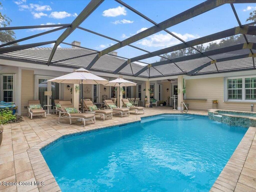 651 N Tomahawk Trail, Indian River Shores, FL 32963