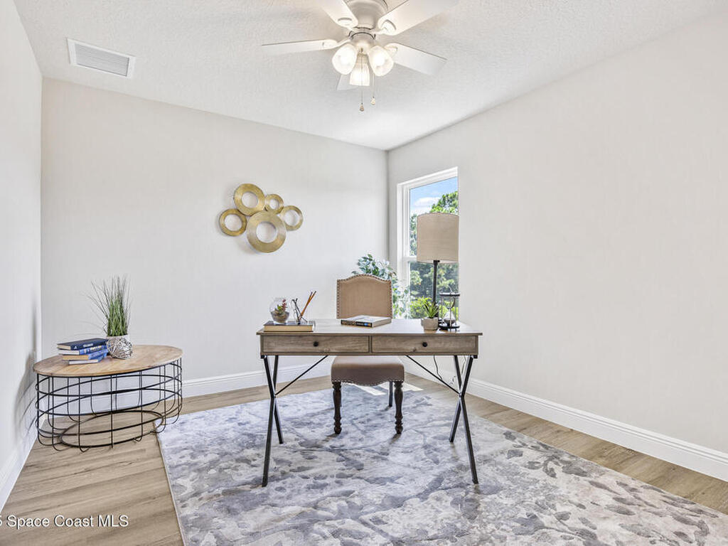 238 Hidden Woods Place, Melbourne, FL 32901