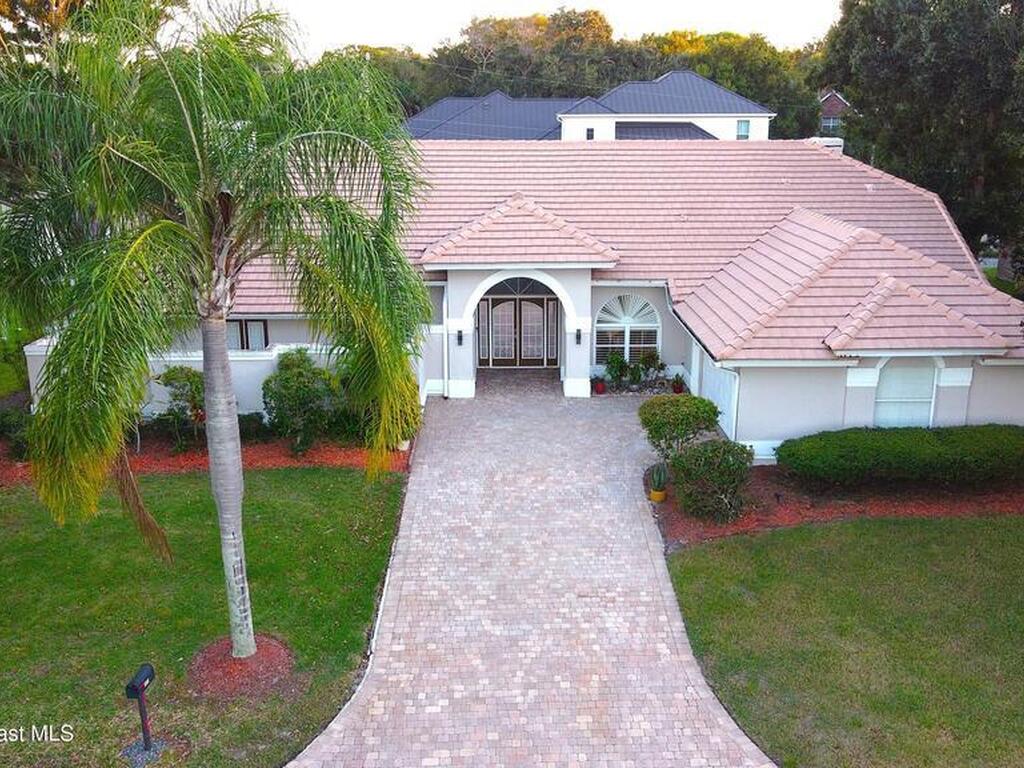 101 Island Grove Drive, Merritt Island, FL 32952