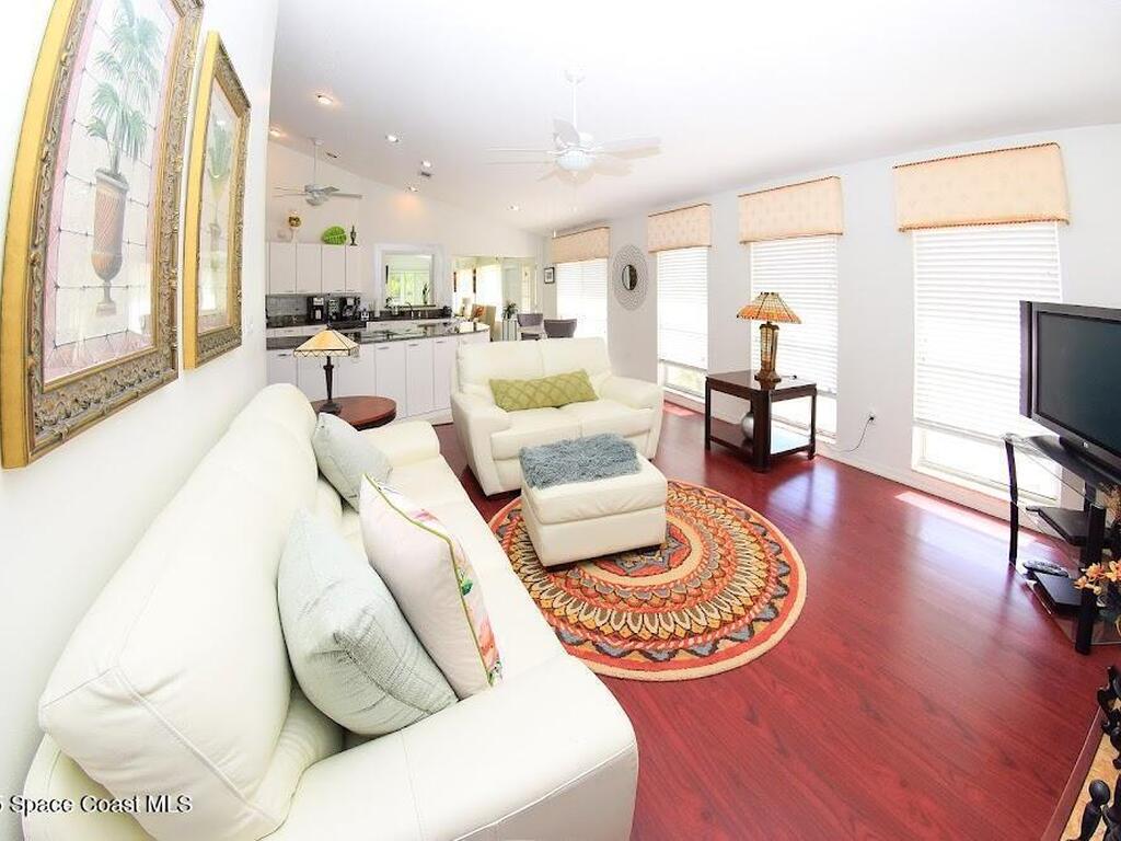 101 Island Grove Drive, Merritt Island, FL 32952