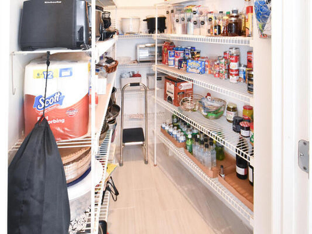 101 Island Grove Drive, Merritt Island, FL 32952