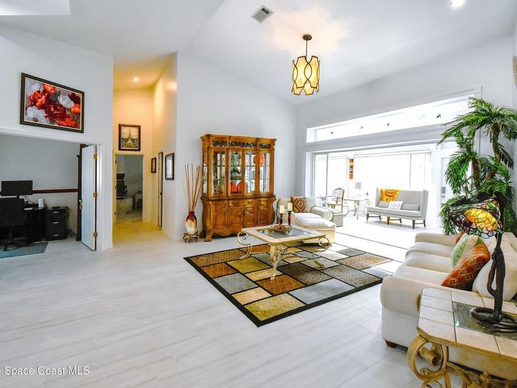 101 Island Grove Drive, Merritt Island, FL 32952